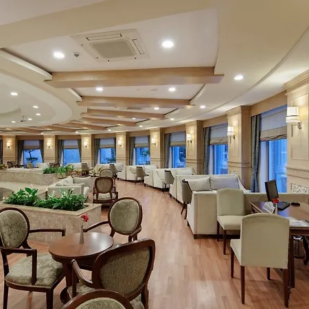 Resort Alba Queen 5*